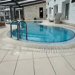 Bastya Konferencia Es Wellness 4* Mişcolţ