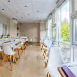 Bastya Konferencia Es Wellness Hotel 4*