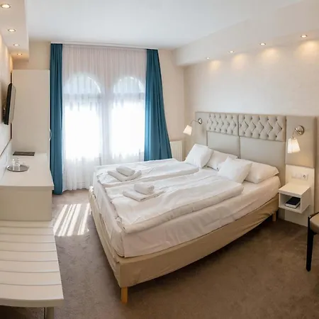 Bastya Konferencia Es Wellness 4*