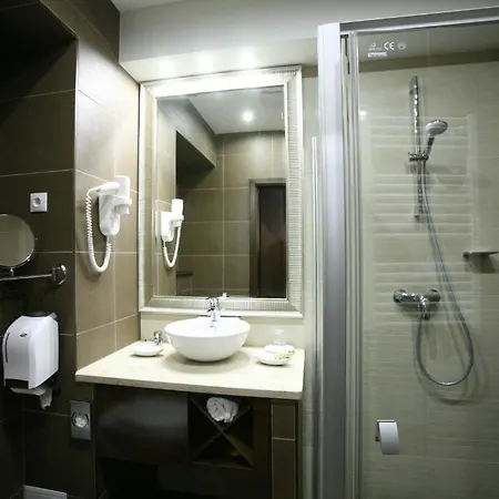Bastya Konferencia Es Wellness 4* Miskolc
