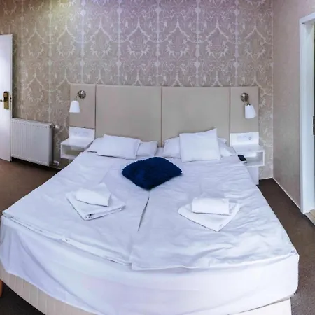 Hotell Bastya Konferencia Es Wellness Miskolc