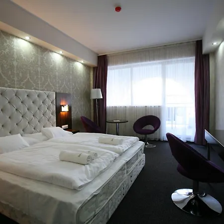Hotel Bastya Konferencia Es Wellness Miskolc