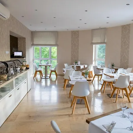 Bastya Konferencia Es Wellness 4*