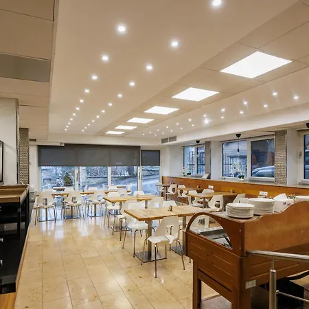 Hotell Bastya Konferencia Es Wellness 4*