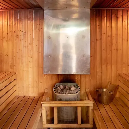 Hotel Bastya Konferencia Es Wellness 4*