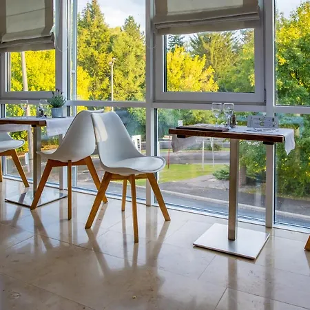Bastya Konferencia Es Wellness Hotell 4*