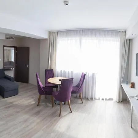 Bastya Konferencia Es Wellness Hotell