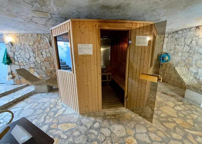 Bastya Konferencia Es Wellness 4* Μίσκολτς