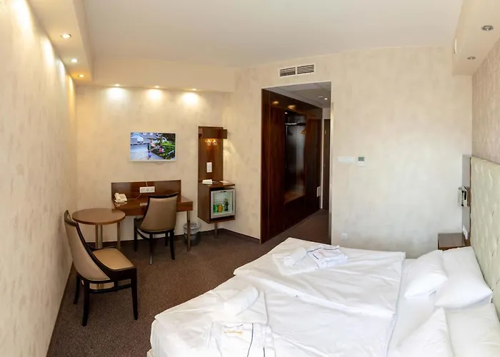 Bastya Konferencia Es Wellness Hotel