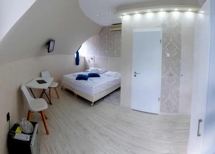 Bastya Konferencia Es Wellness 4*