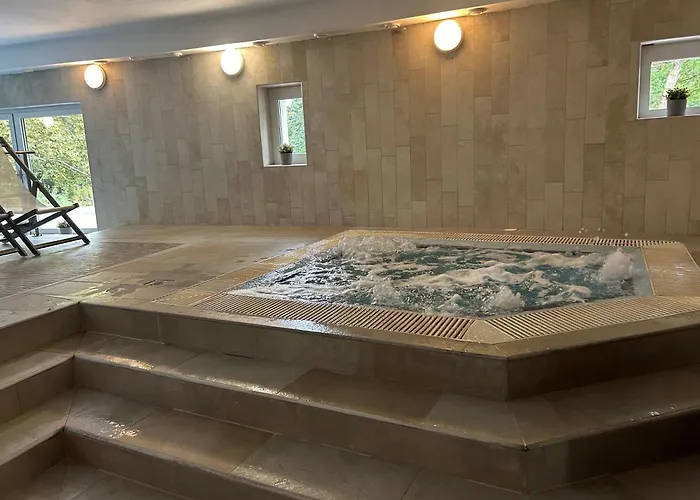 Ξενοδοχείο Bastya Konferencia Es Wellness Μίσκολτς