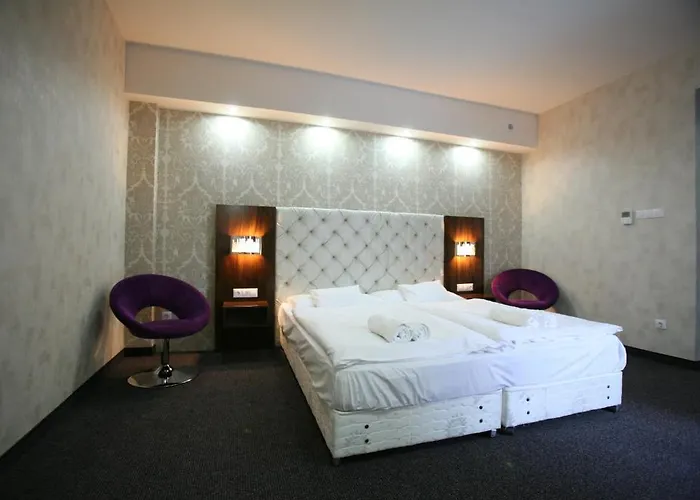 Bastya Konferencia Es Wellness Hotel 4*