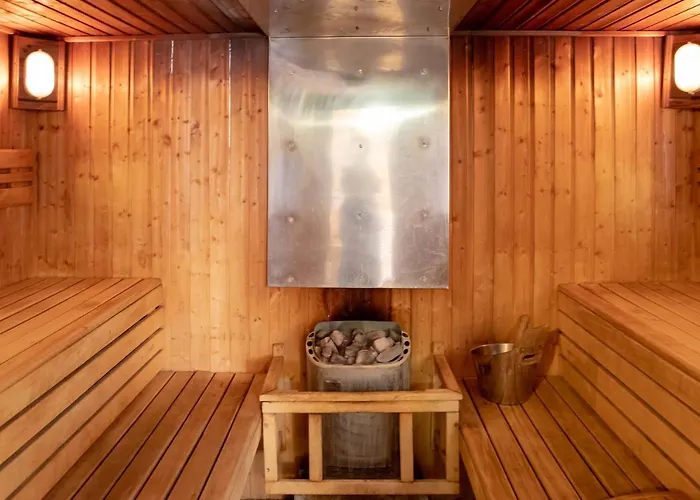 Ξενοδοχείο Bastya Konferencia Es Wellness 4*